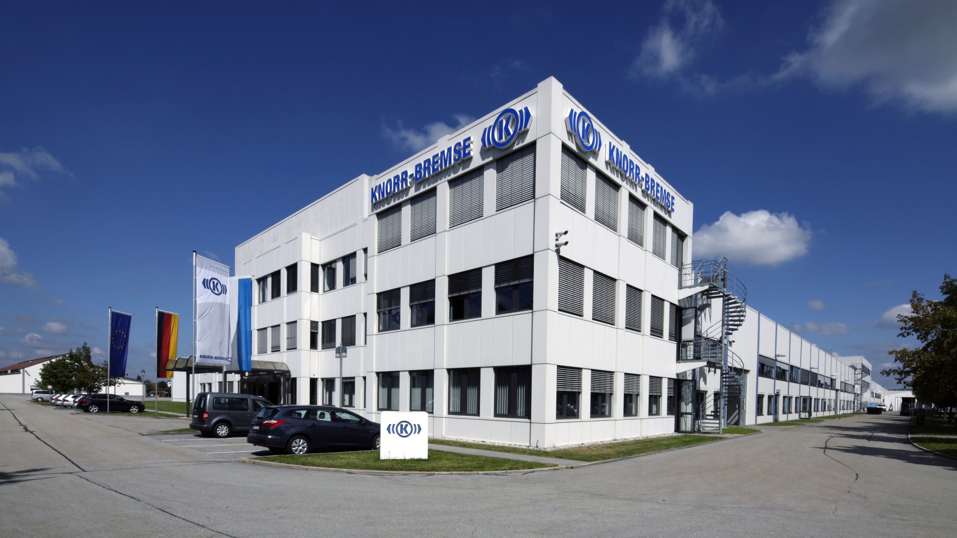 Main Building Knorr-Bremse Systeme für Nutzfahrzeuge GmbH in Aldersbach, Germany